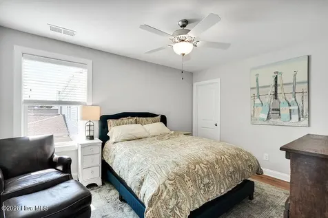 1113 Canopy Way Wilmington NC 28409