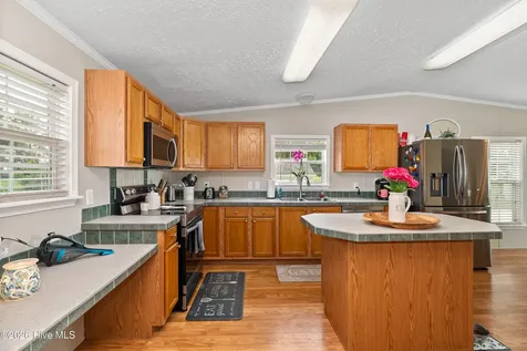 741 Swamp Road Hertford NC 27944
