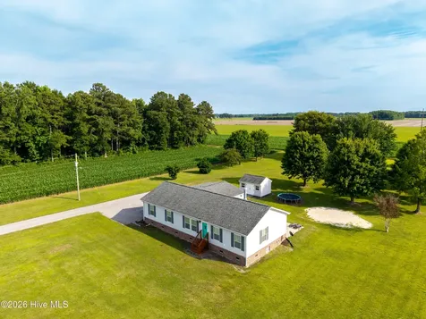 741 Swamp Road Hertford NC 27944