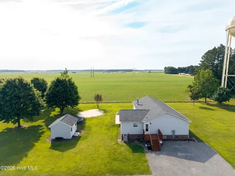 741 Swamp Road Hertford NC 27944