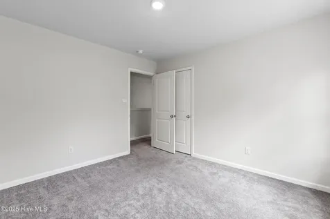 405 Ibis Court Sneads Ferry NC 28460