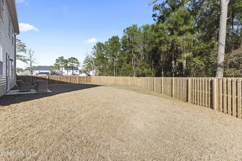 405 Ibis Court Sneads Ferry NC 28460