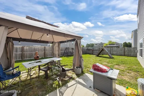 502 Dakota Avenue New Bern NC 28560