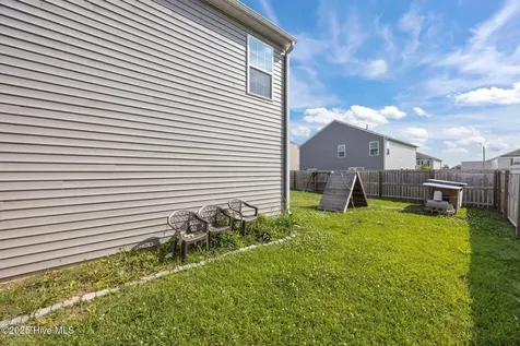 502 Dakota Avenue New Bern NC 28560