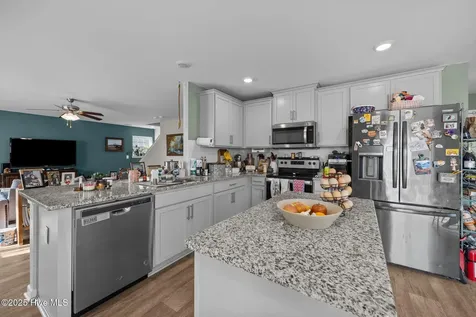 502 Dakota Avenue New Bern NC 28560