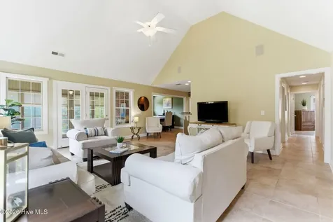 6122 Northshore Drive Wilmington NC 28411