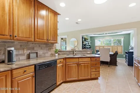 6122 Northshore Drive Wilmington NC 28411