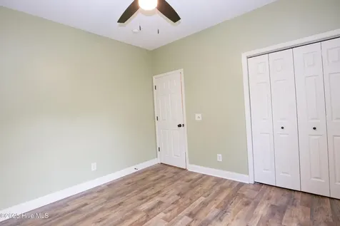 102 Willow Creek Lane Pinebluff NC 28373