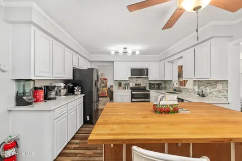 82 Cypress Shores Road W Roper NC 27970