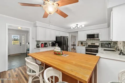 82 Cypress Shores Road W Roper NC 27970