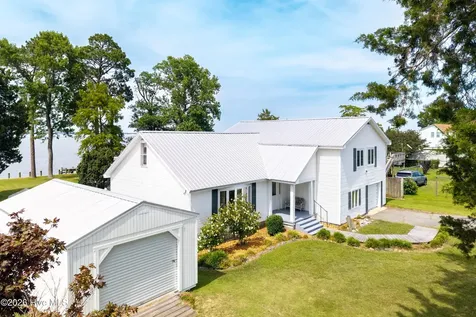 82 Cypress Shores Road W Roper NC 27970