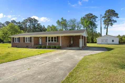 420 Aberdeen Drive Washington NC 27889