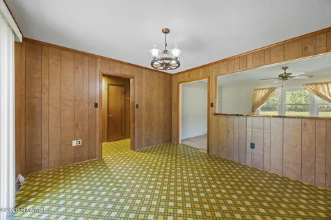 420 Aberdeen Drive Washington NC 27889