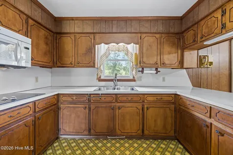 420 Aberdeen Drive Washington NC 27889