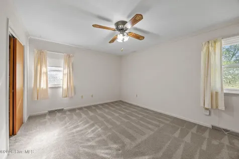 420 Aberdeen Drive Washington NC 27889