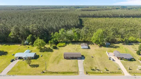 420 Aberdeen Drive Washington NC 27889