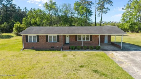 420 Aberdeen Drive Washington NC 27889