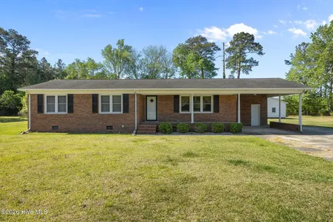 420 Aberdeen Drive Washington NC 27889