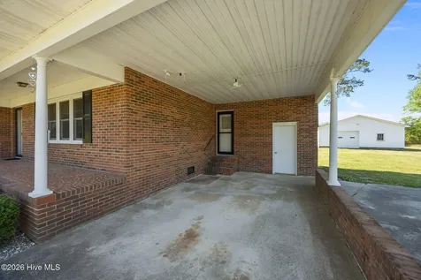 420 Aberdeen Drive Washington NC 27889