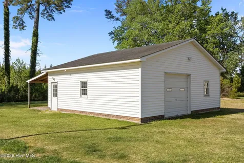 420 Aberdeen Drive Washington NC 27889