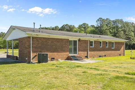 420 Aberdeen Drive Washington NC 27889