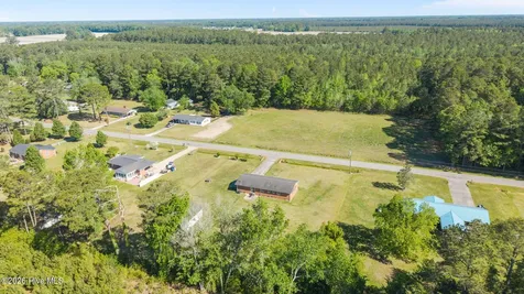 420 Aberdeen Drive Washington NC 27889
