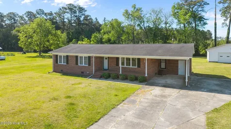 420 Aberdeen Drive Washington NC 27889