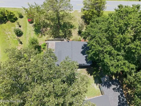 2534 White Oak River Road Maysville NC 28555