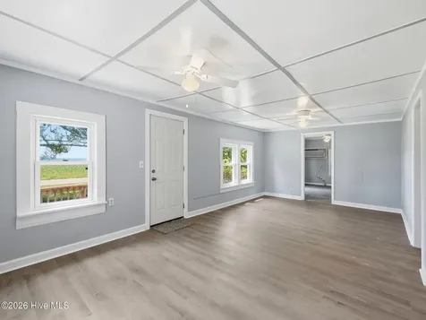 2534 White Oak River Road Maysville NC 28555
