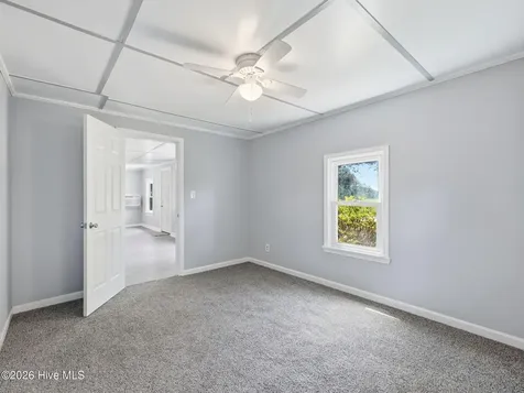 2534 White Oak River Road Maysville NC 28555