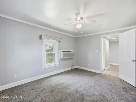 2534 White Oak River Road Maysville NC 28555