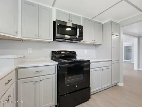 2534 White Oak River Road Maysville NC 28555