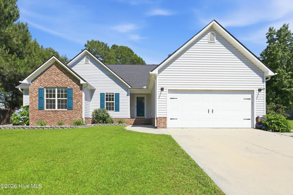 120 Walnut Hills Drive Richlands NC 28574