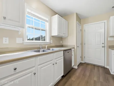 120 Walnut Hills Drive Richlands NC 28574