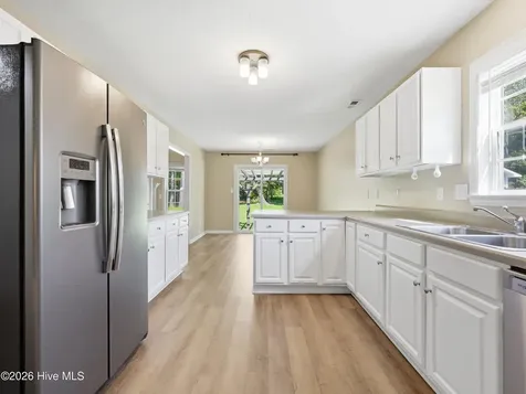 120 Walnut Hills Drive Richlands NC 28574