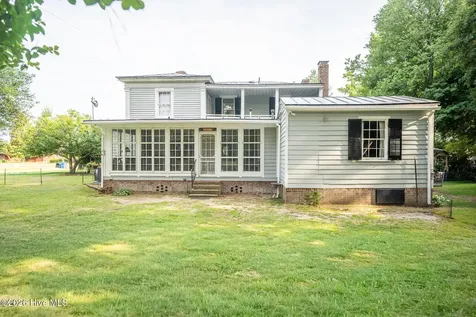 333 Jay Trail Murfreesboro NC 27855