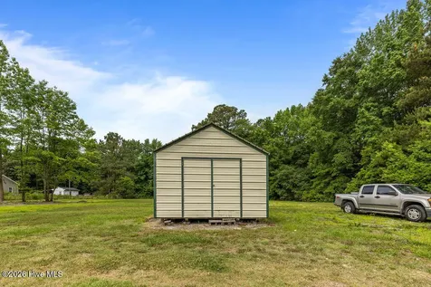 327 Natures Way Road Gates NC 27937