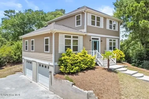 9804 Heath Place Emerald Isle NC 28594