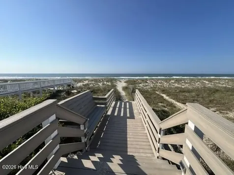 9804 Heath Place Emerald Isle NC 28594