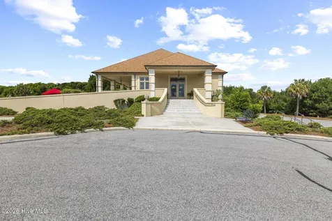 9804 Heath Place Emerald Isle NC 28594