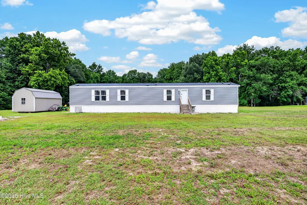 5640 W Nc 55 Highway Cove City NC 28523