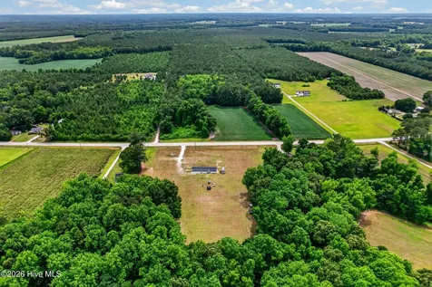 5640 W Nc 55 Highway Cove City NC 28523