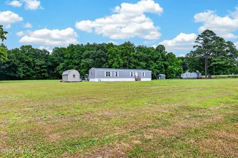 5640 W Nc 55 Highway Cove City NC 28523