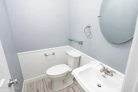 512 Haywood Creek Drive Trent Woods NC 28562