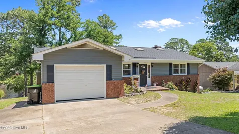 190 Sleepy Creek Drive Dudley NC 28333