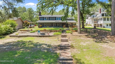 190 Sleepy Creek Drive Dudley NC 28333
