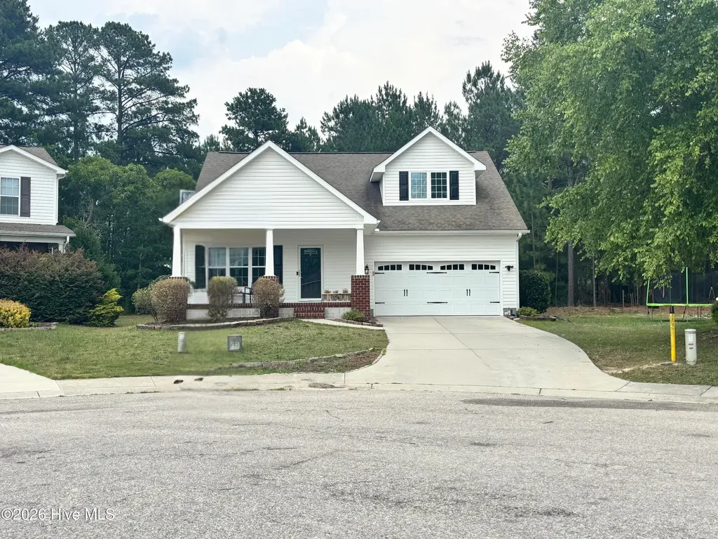 104 Lightwater Court Aberdeen NC 28315