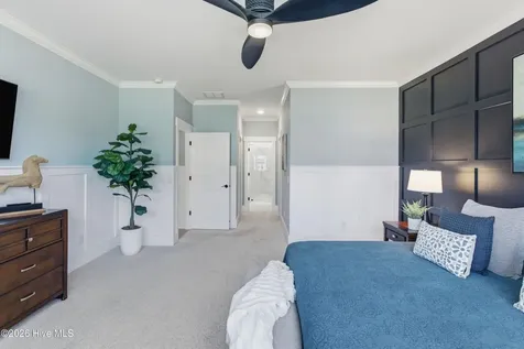 194 Hampton Court Hampstead NC 28443