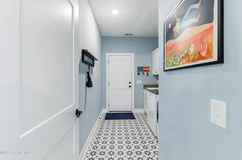 194 Hampton Court Hampstead NC 28443