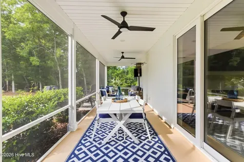 194 Hampton Court Hampstead NC 28443